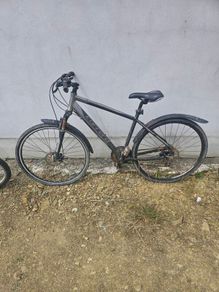 3 Bikes free to take away, all in one lot. Not separating