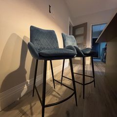 Kitchen Island Chairs x 2