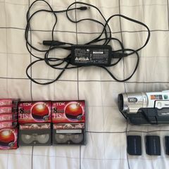 Ultimate Sony Handycam CCD-TRV408E Video Hi8 Bundle (NightShot, 3x Batteries, 9x Tapes)