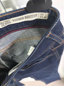 Tommy Hilfiger Dark Wash Jeans - W32 L34