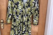 Satin pretty dress size 14