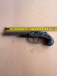 antique hand gun