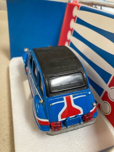 Citroen 2CV Basket Scale 1/25 Polistil Extremely Rare