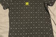 adidas originals T shirt trefoil size XL brand new
