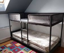 Bunk bed