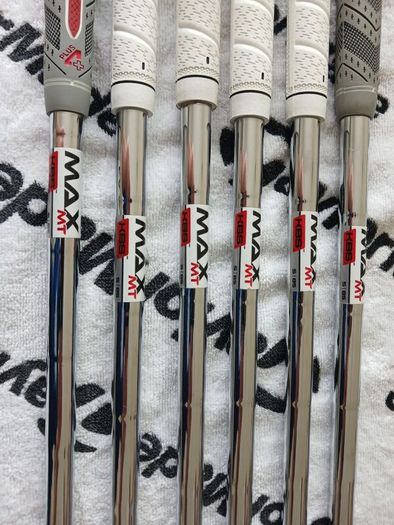 Taylormade Stealth Irons RH Gents Stiff 5-PW