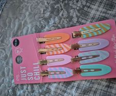 hair clips