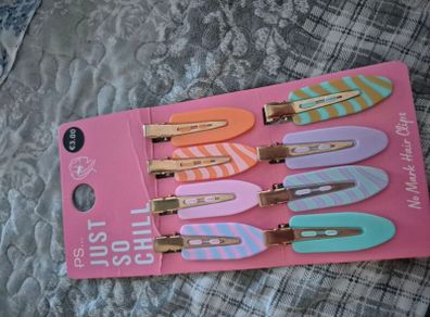 hair clips
