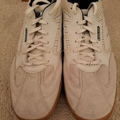 squash shoes
