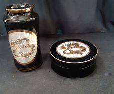 The Art of Chokin Vase and Placemats