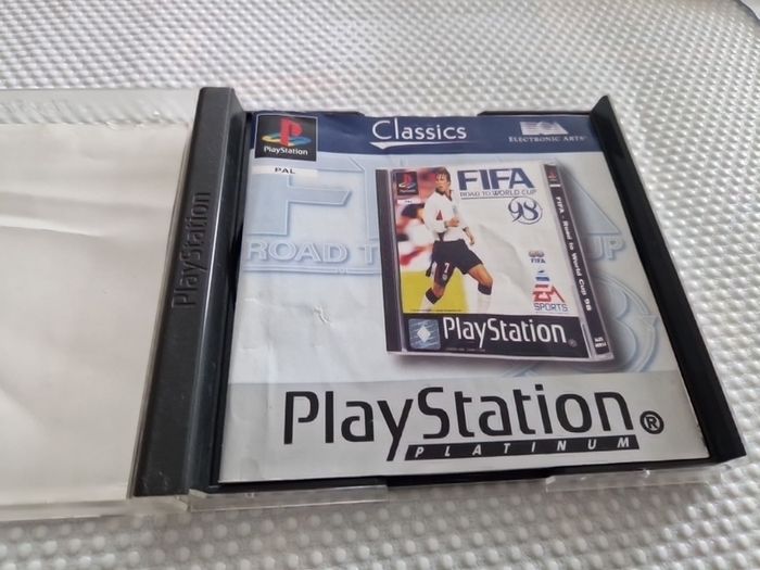 Fifa 98 Road to world cup PlayStation1 Ps1 PlayStation2 Ps2 Games Original