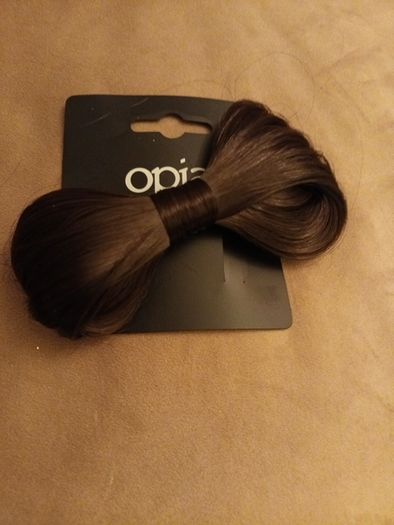 Fun hair clip bow