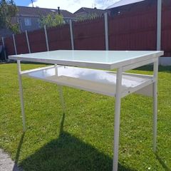 Office desk & chair