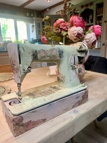 vintage Singer Sewing Machine