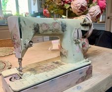 vintage Singer Sewing Machine