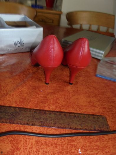 Ladies Wallis Court Shoes for Sale