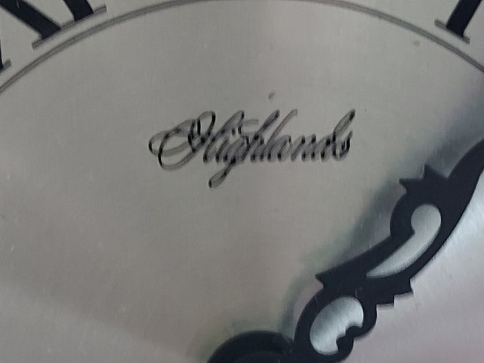 Vintage Mantlepiece Clock in very good condition