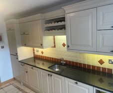 Large Painted Shaker Kitchen Black Granite Worktops Rangemaster