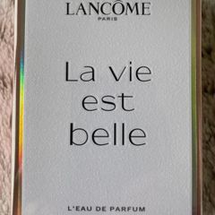 La Vie est Belle New (Freepost)