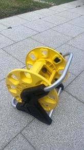 Empty hose reel