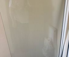 bath screen