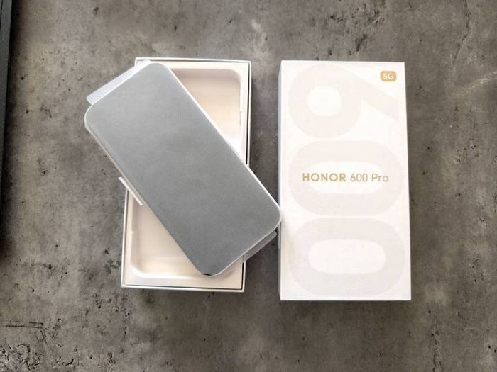 Honor 600 Pro 512gb Golden, European Model