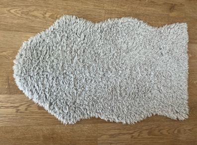 Grey rug