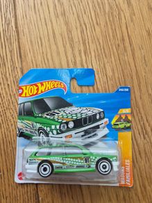 Hot wheels BMW 6euro each