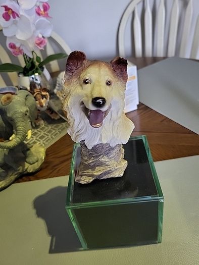 Dog ornament collie