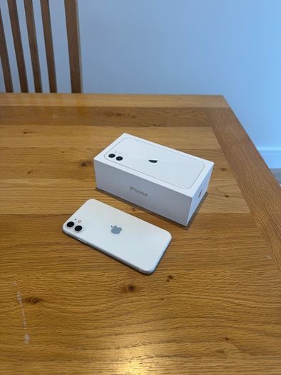 Apple iPhone 11, 64gb, White