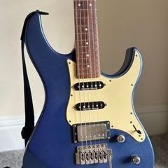 Yamaha PAC612VIIX Pacifica (2021)  Seymour Duncan Pickups