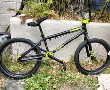 Mongoose bmx