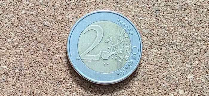 2 euro coin