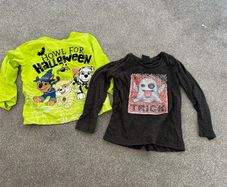 2 x 5-6y Halloween tops
