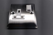 Socket (Brushed chrome)