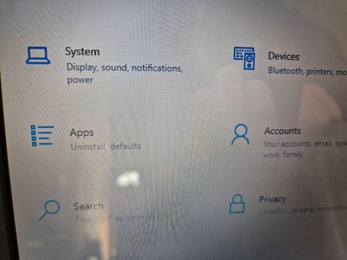 HP G60-100EM F1291EA#ABU 2GB Ram Windows 10 home, 64 bit operating system