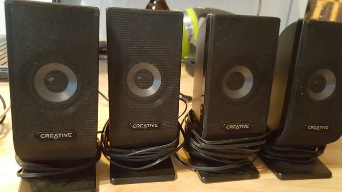 Creative Side Speakers