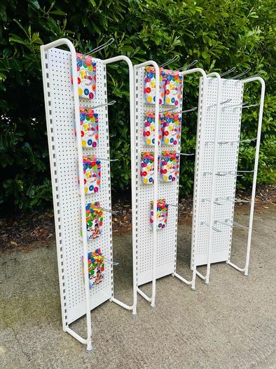 Shop Shelving Retail Shelving Large Quantity Available With All Accessories