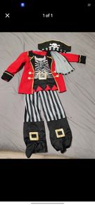 pirates costume