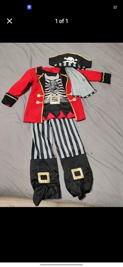 pirates costume
