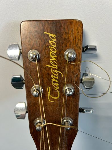 Tanglewood TW28 guitar