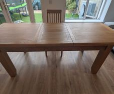 Oak Dining Table 6 chairs