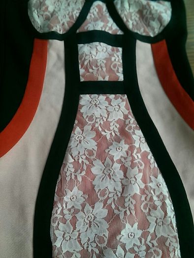 Celeb Boutique Bodycon Dress. Size 8