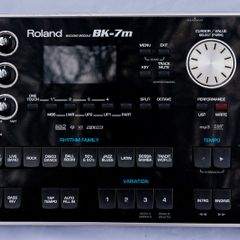 Roland Bk- 7m