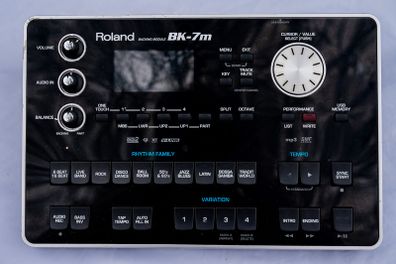 Roland Bk- 7m