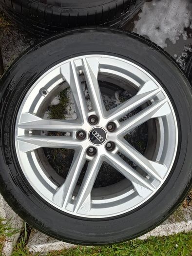 19" Genuine Audi Q5 S Line Alloys with tyres