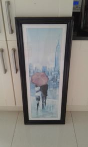 Long Framed Print of "Couple in New York" by Ruane Manning