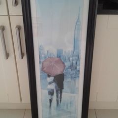 Long Framed Print of "Couple in New York" by Ruane Manning