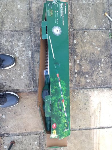 hedge trimmer