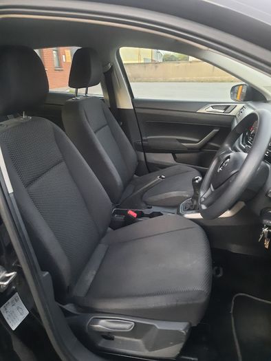NCT 07/2028 - 182 Volkswagen Polo Trendline 1.0L